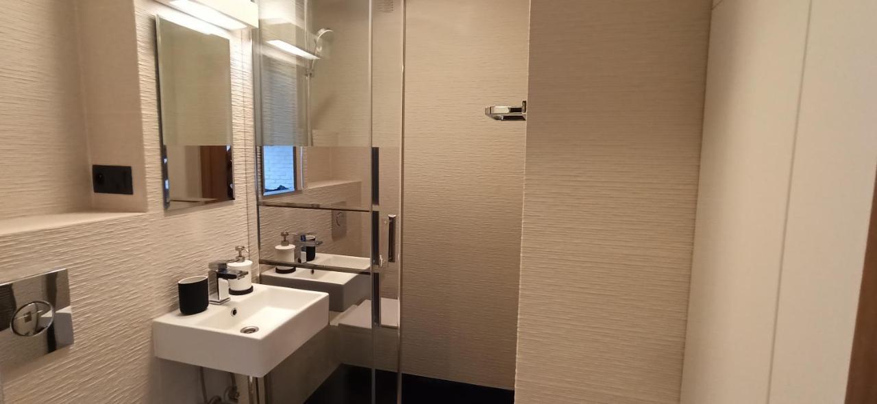 Top Apartamenty Centrum Варшава Экстерьер фото